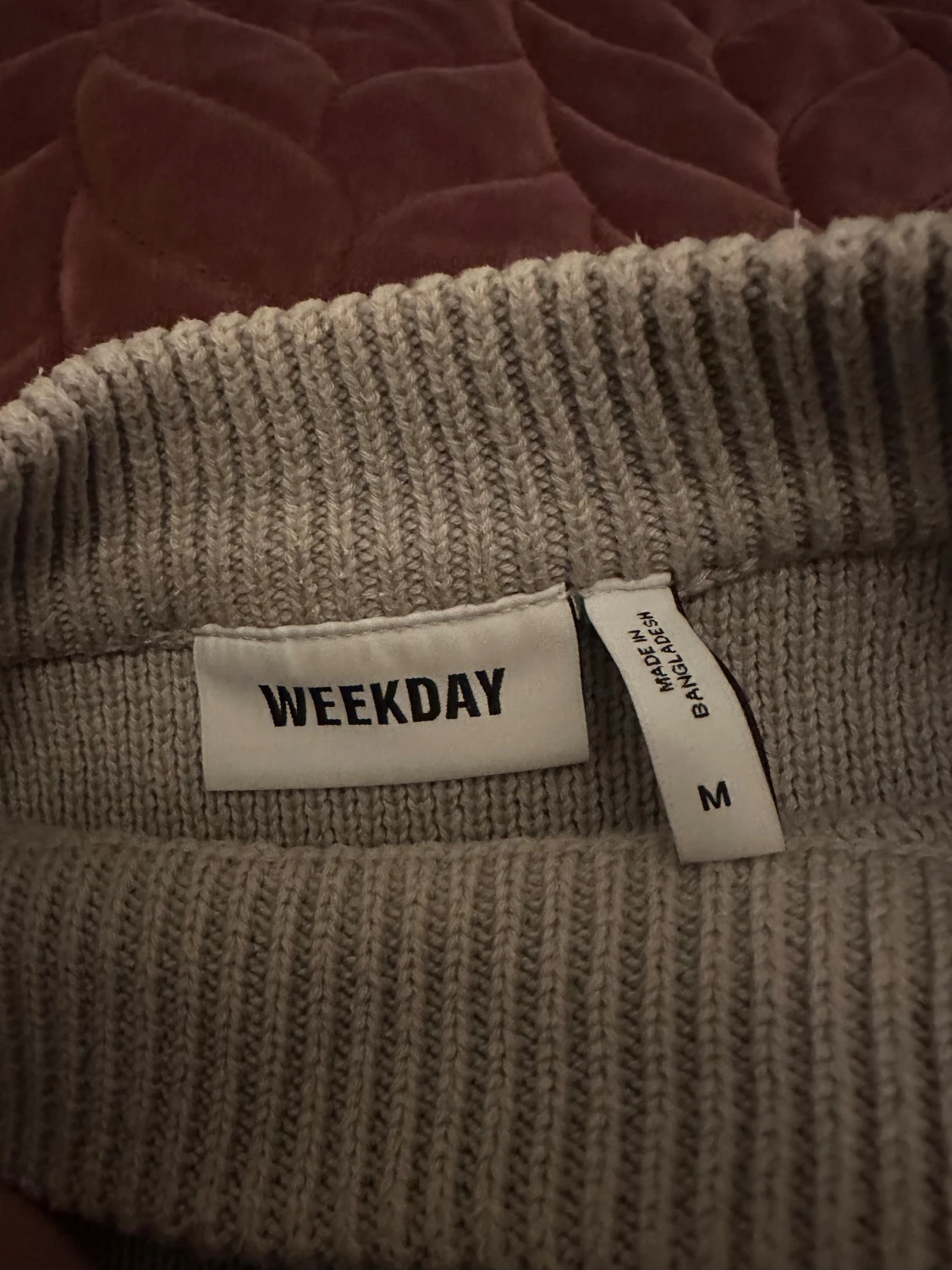 Beige stickad tröja WEEKDAY M - 1