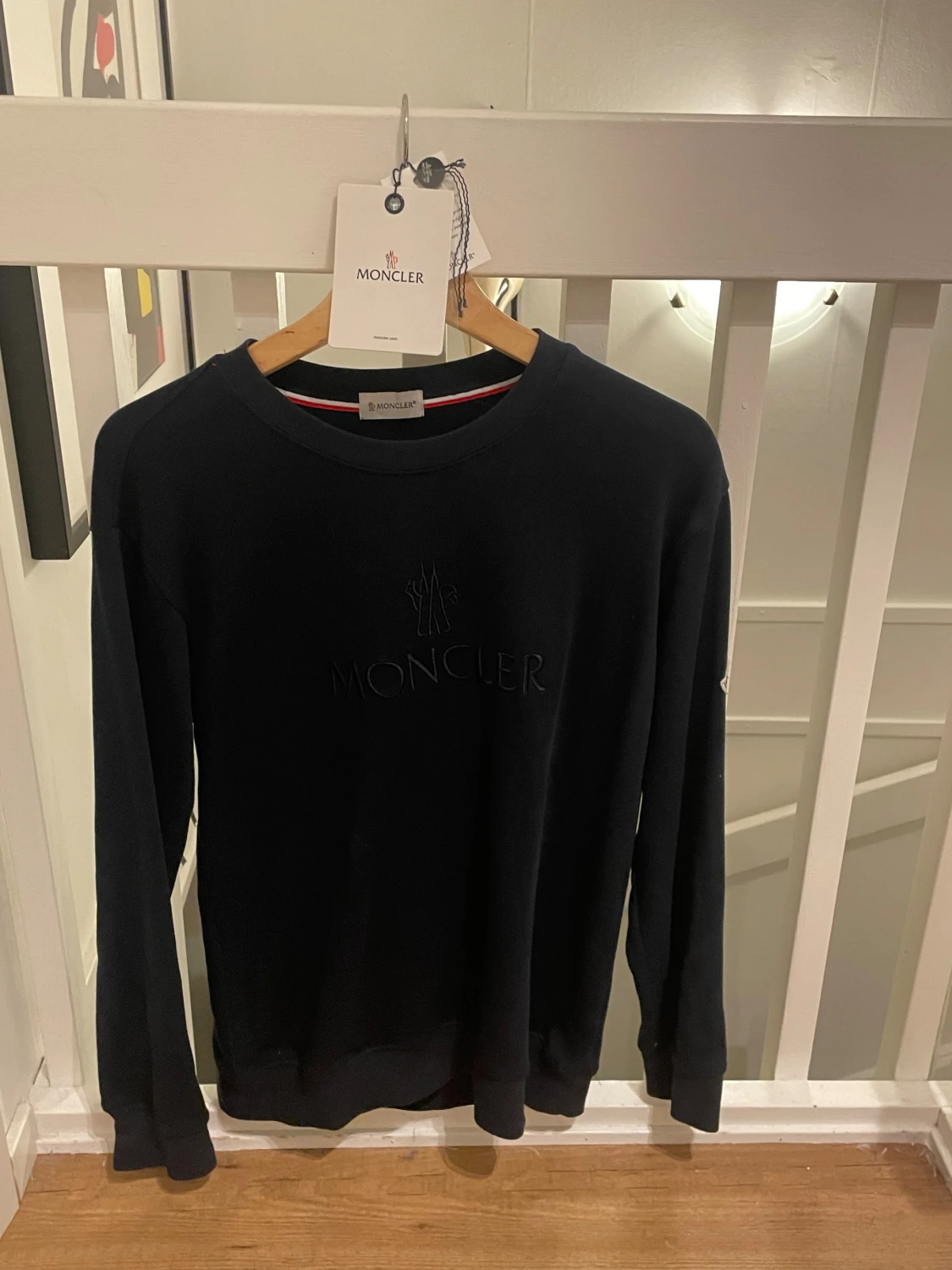 Svart sweatshirt från Moncler