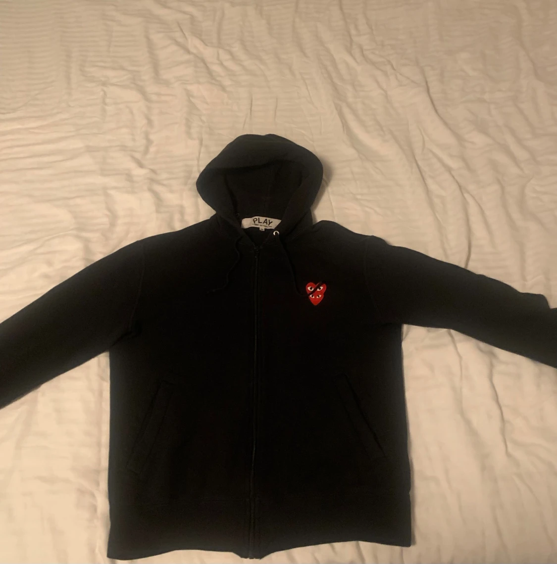 Svart hoodie Comme des Garçons Play M