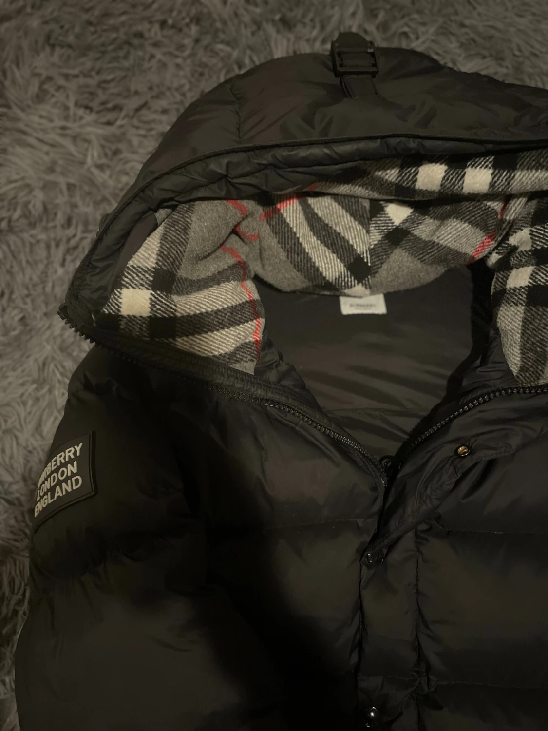 Burberry puffer - 1