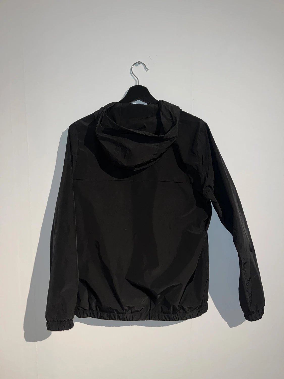 Svart vindjacka från Prada - 1