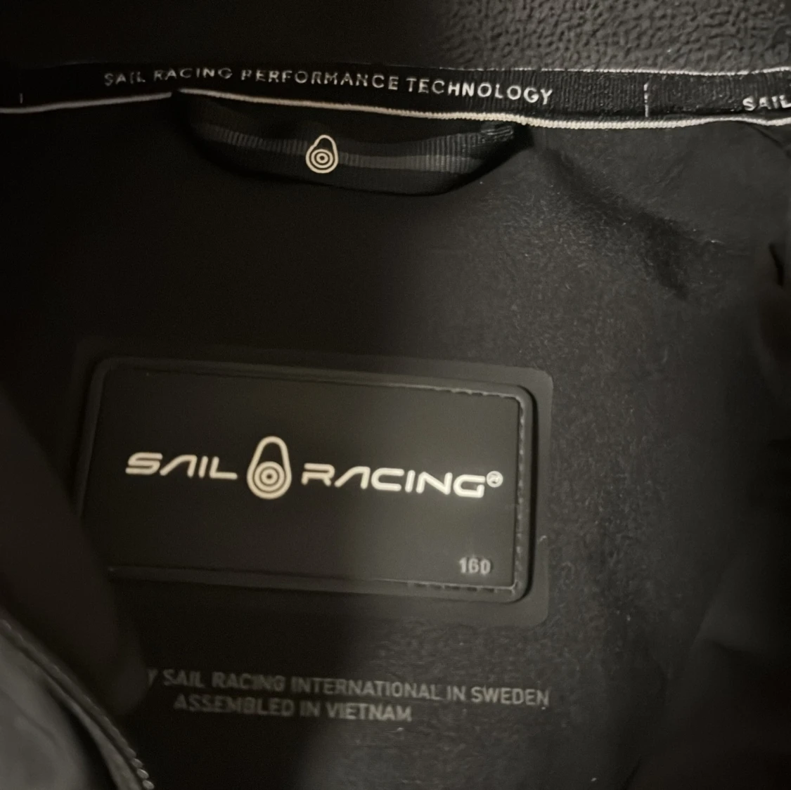 Svart vindjacka från Sail Racing - 1