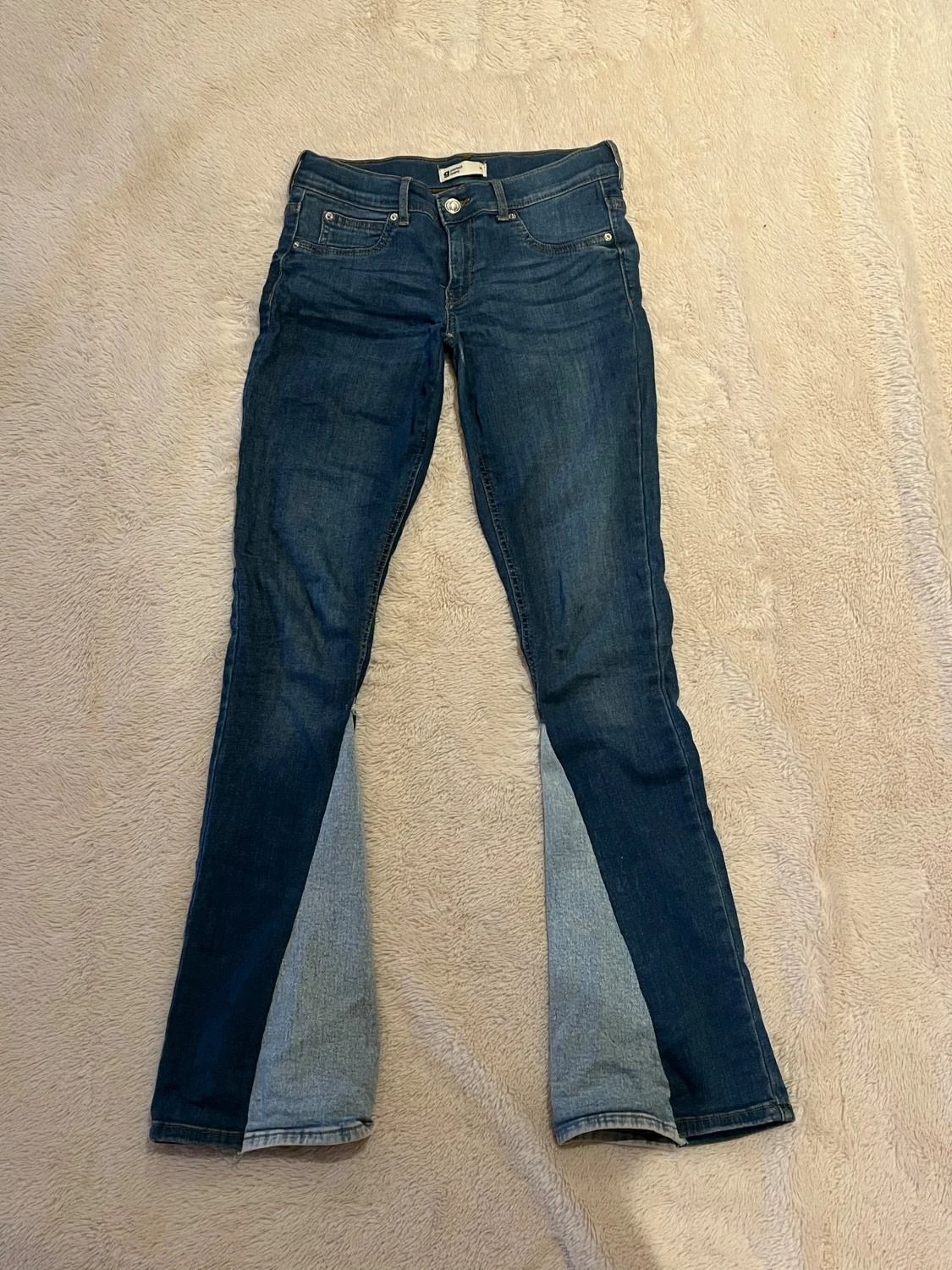 Blå bootcut jeans  - 1