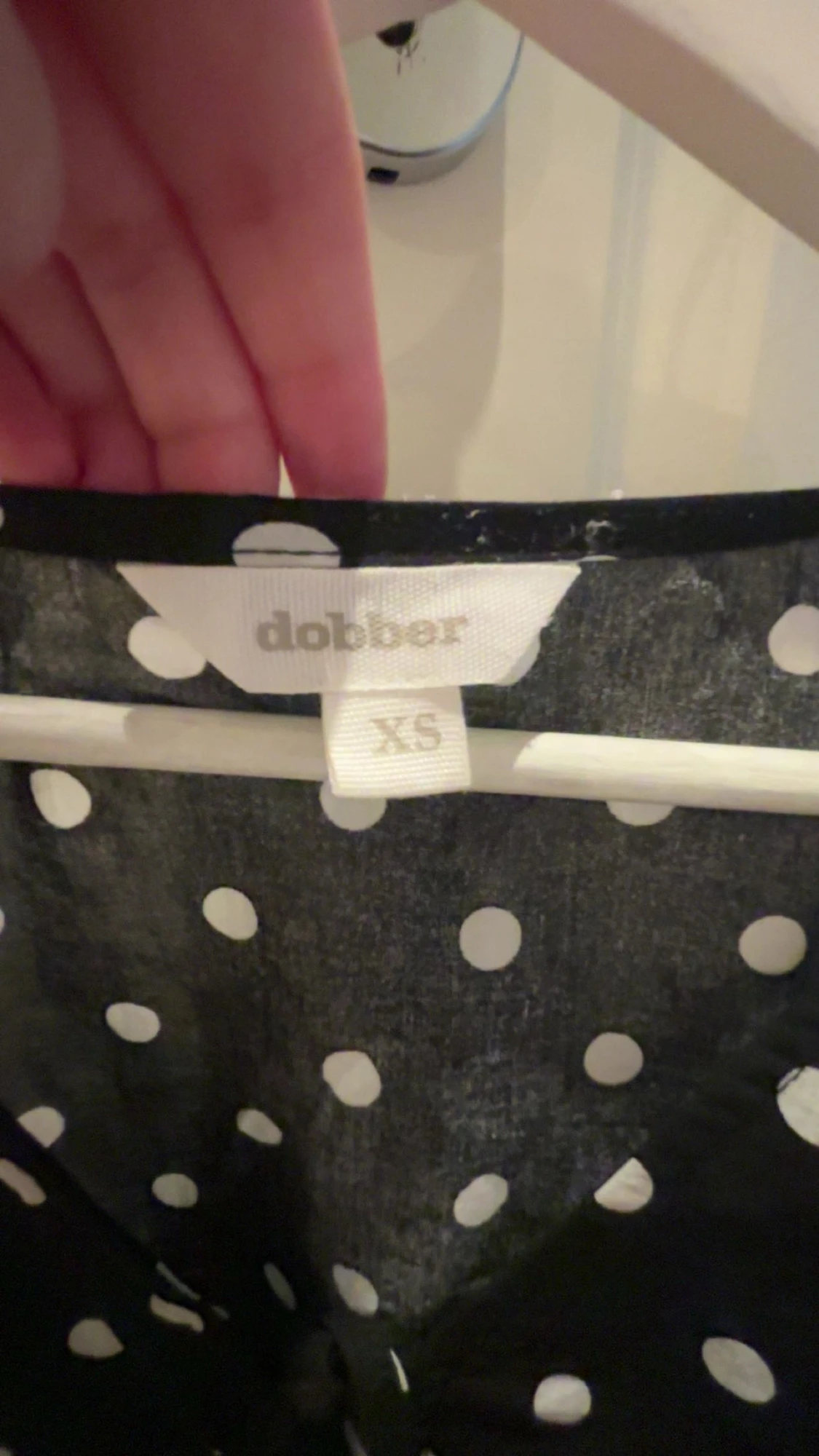 Svart prickig blus från Dobber - 3