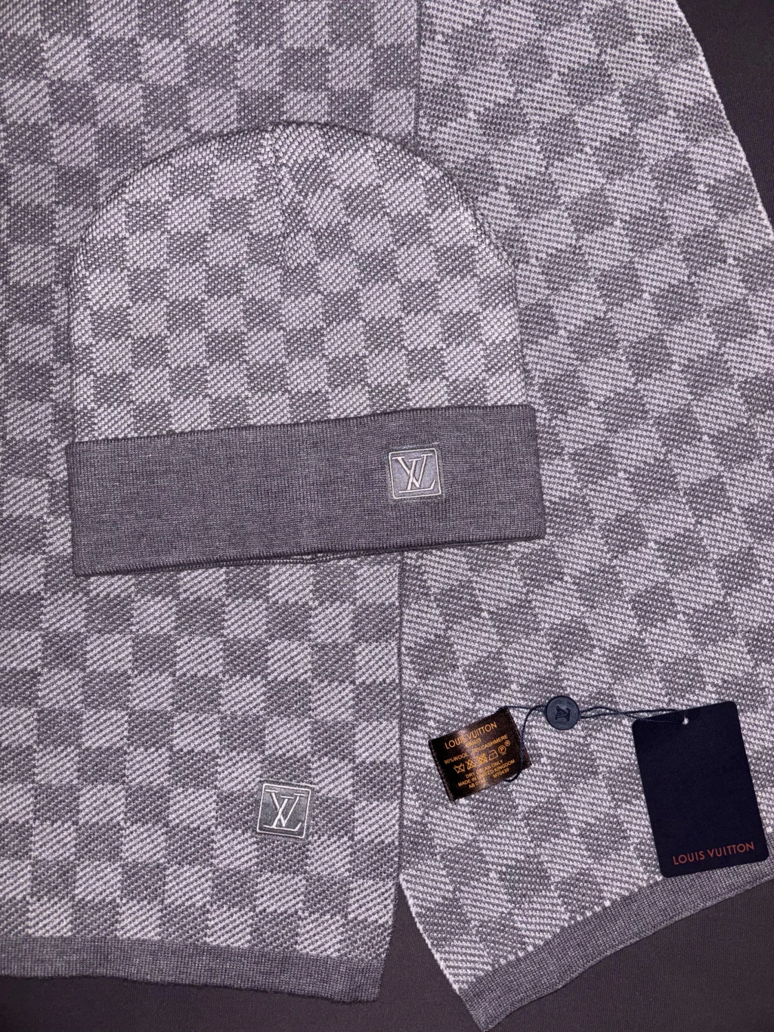 L V mössa med halsduk - 1