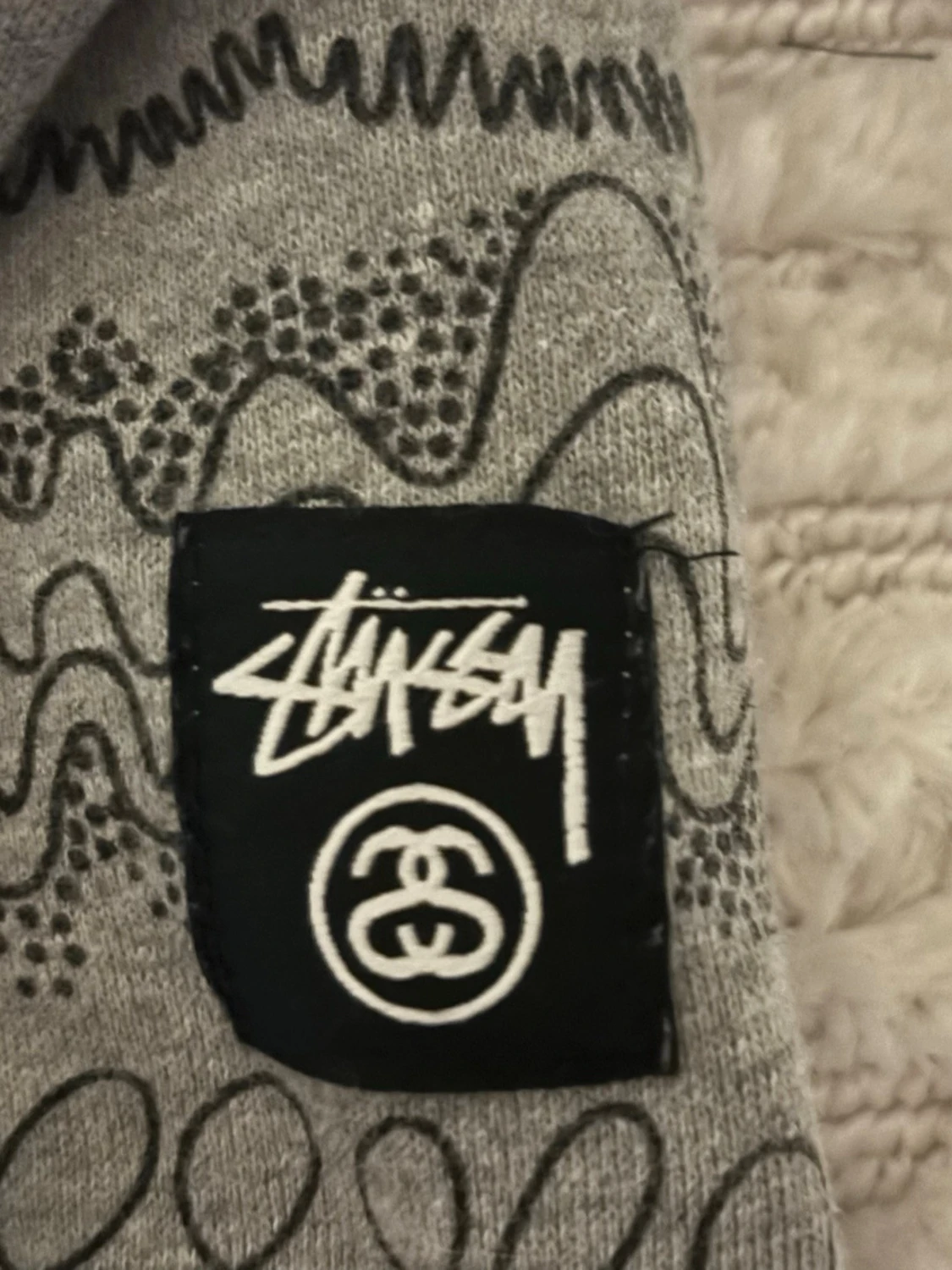 Stussy sweater  - 2