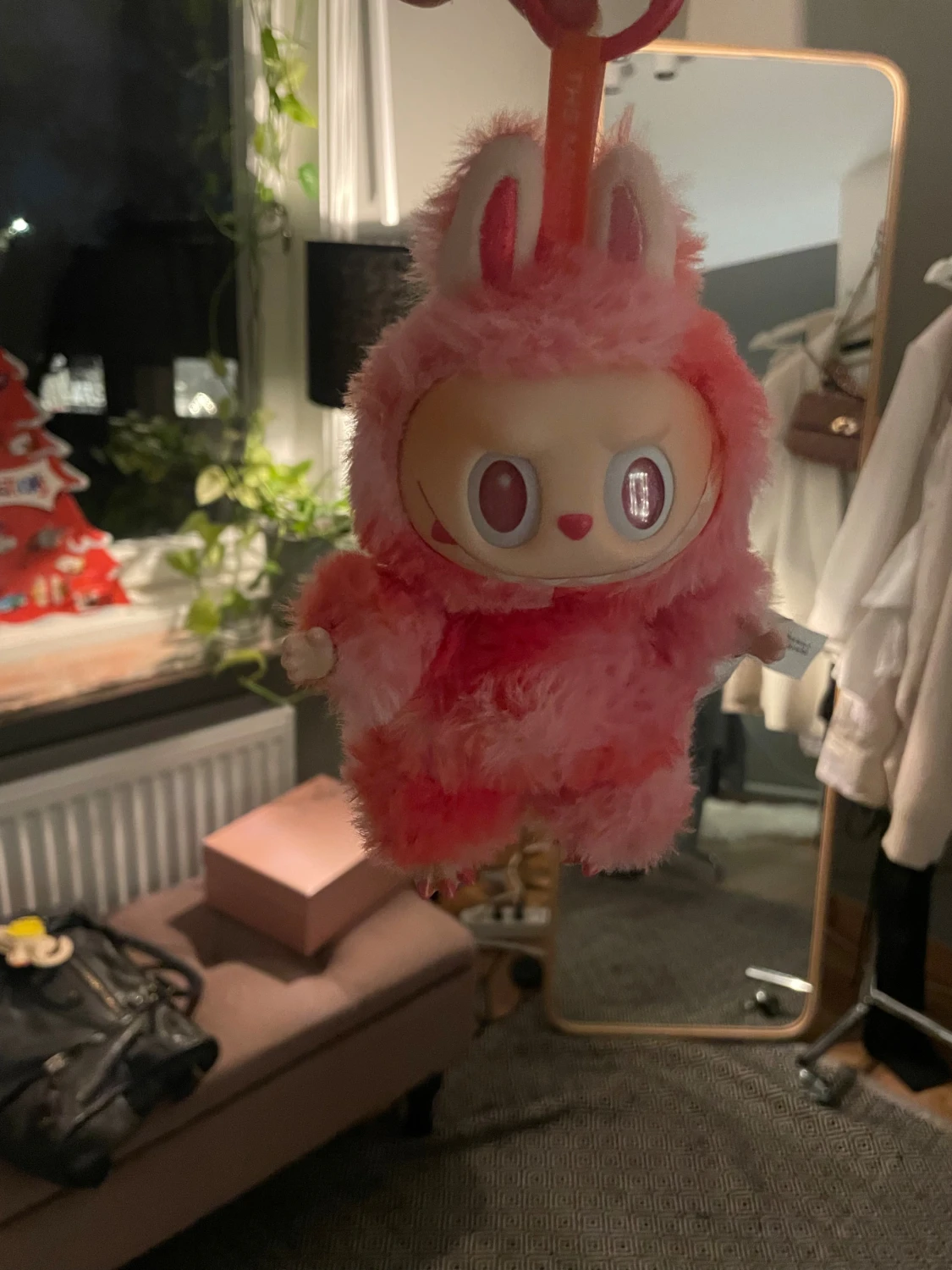 ÄKTA labubu big into energy - 4