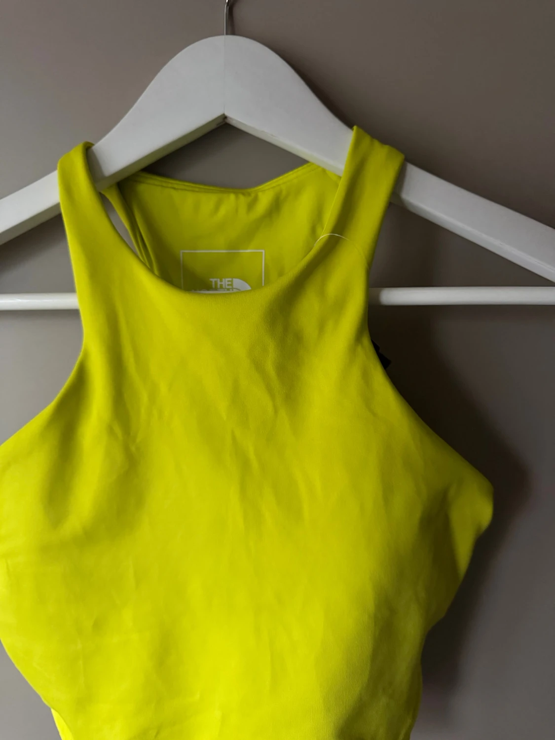 Neongul topp från The North Face - 3