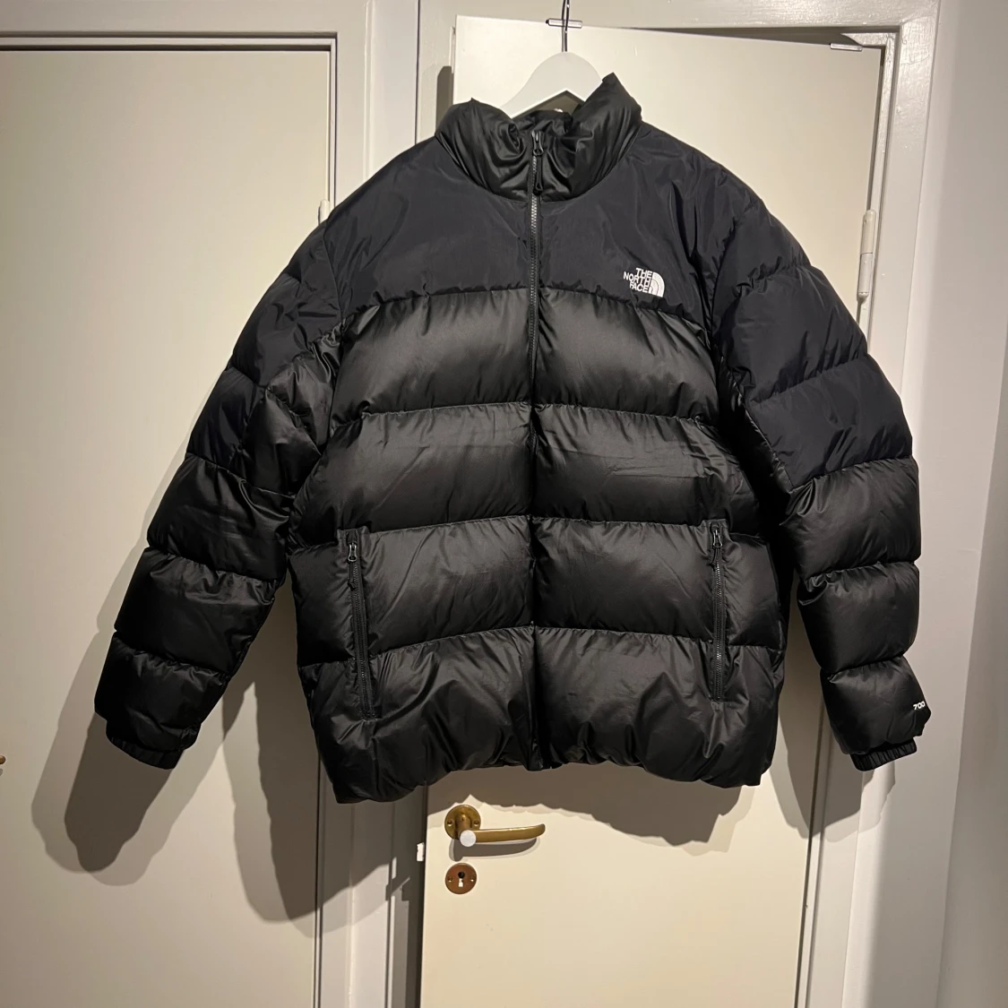 Svart dunjacka The North Face 700