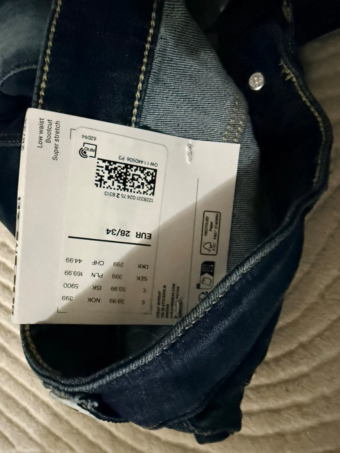 Bootcut jeans från Cheap Monday, blå helt nytt - 2