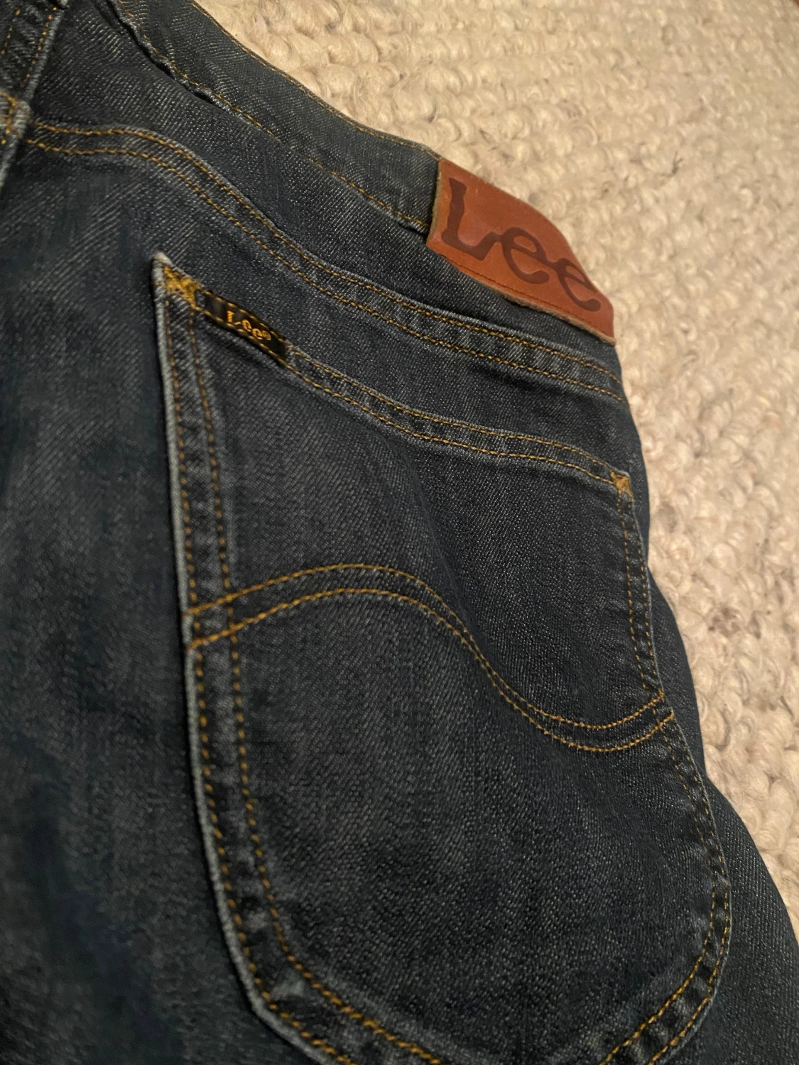 Mörkblå jeans från Lee - 3