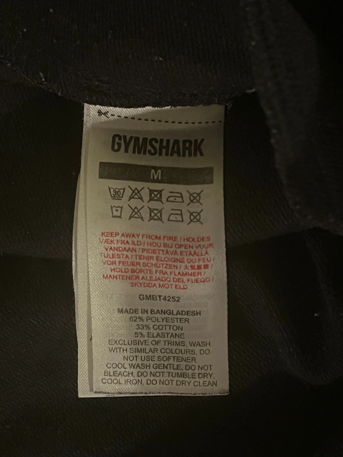 Svarta mjukisbyxor från Gymshark strl M - 6