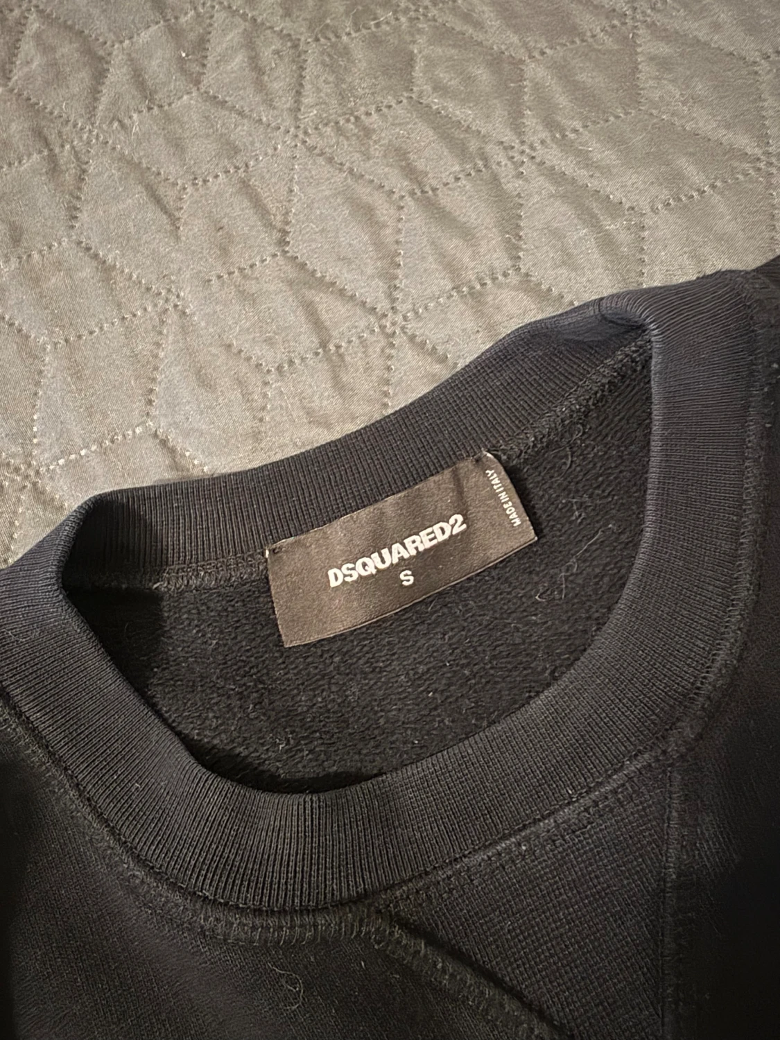 Svart tröja  från Dsquared2  - 3