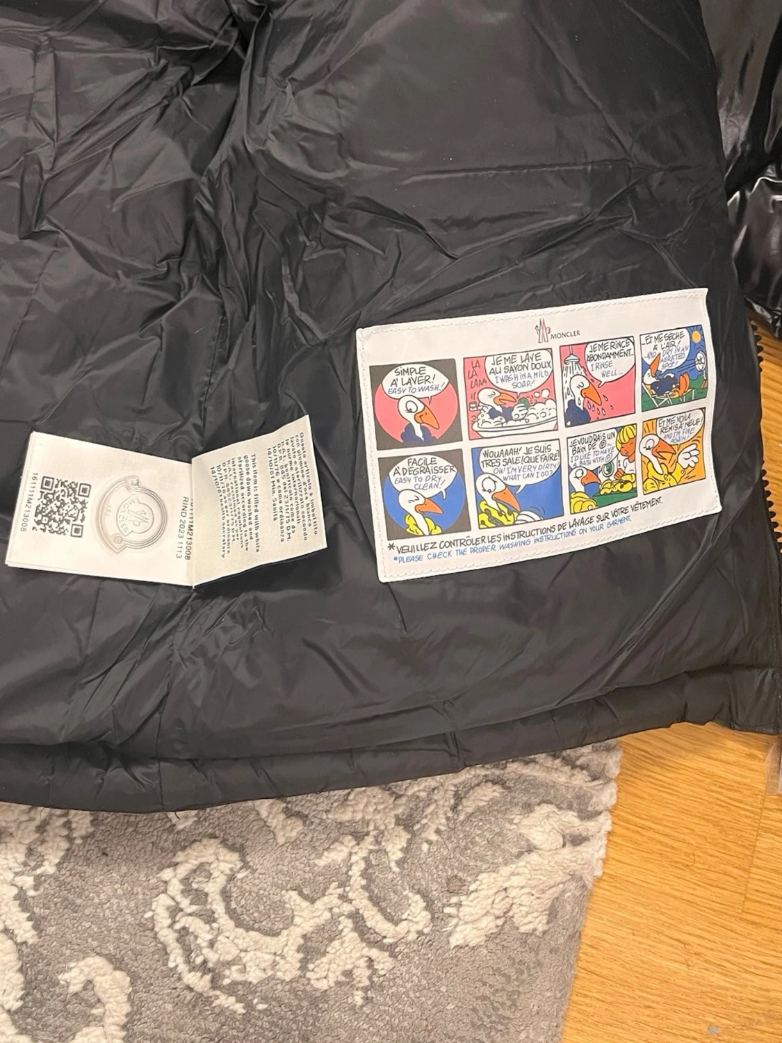 Svart pufferjacka med huva - 4