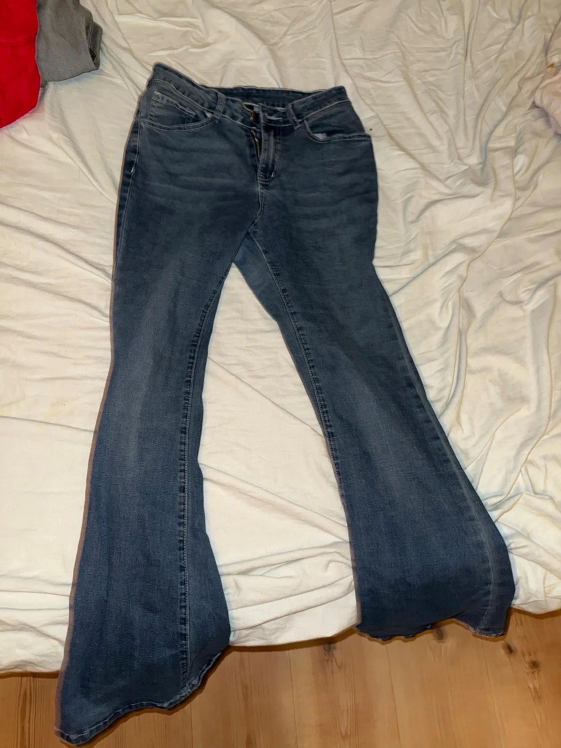Blå bootcut jeans från Romwe, S - 1