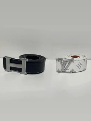 Lv bälte + herme’s bälte för 450kr - Helt nya justerbara 