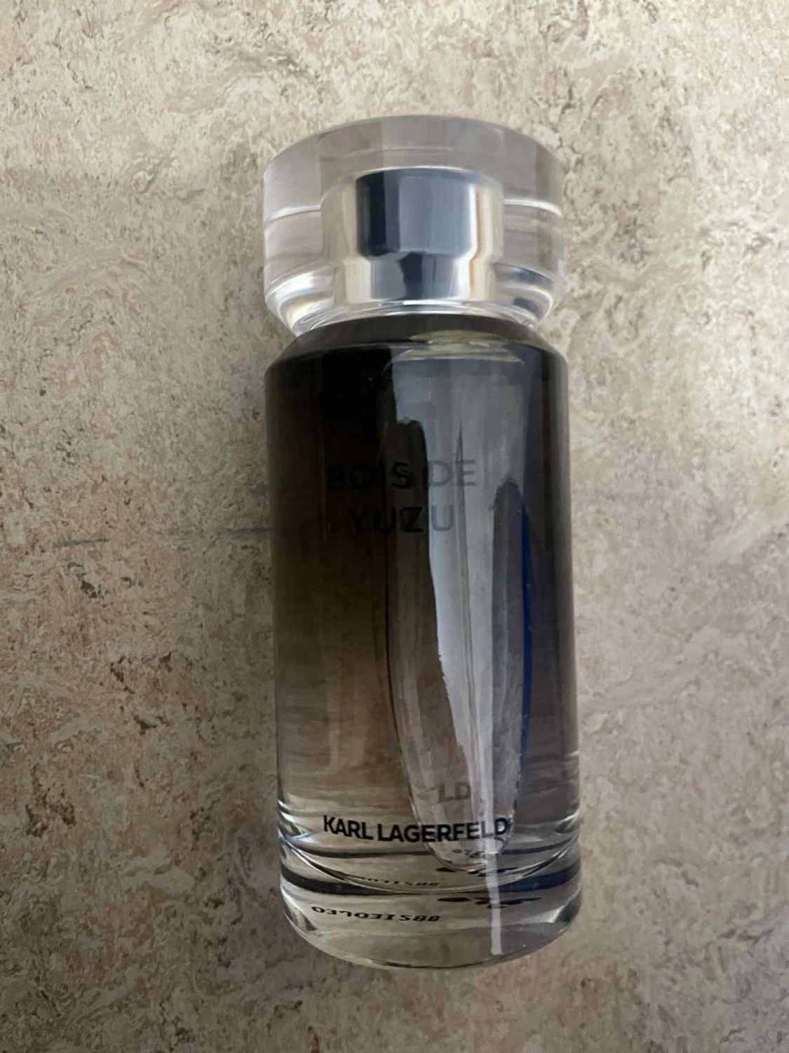 Bois de Yuzu parfymflaska