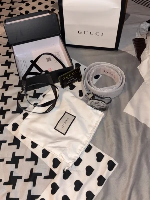 Gucci bälte - Säljer nu ett Gucci bälte helt nytt, allt og medföljer även kvitto, kan gå ner i pris vid snabb affär