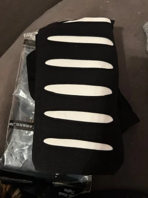 Strumpbyxor fr Pamela inn - Helt nya strumpbyxor i svart. Storlek onesize.