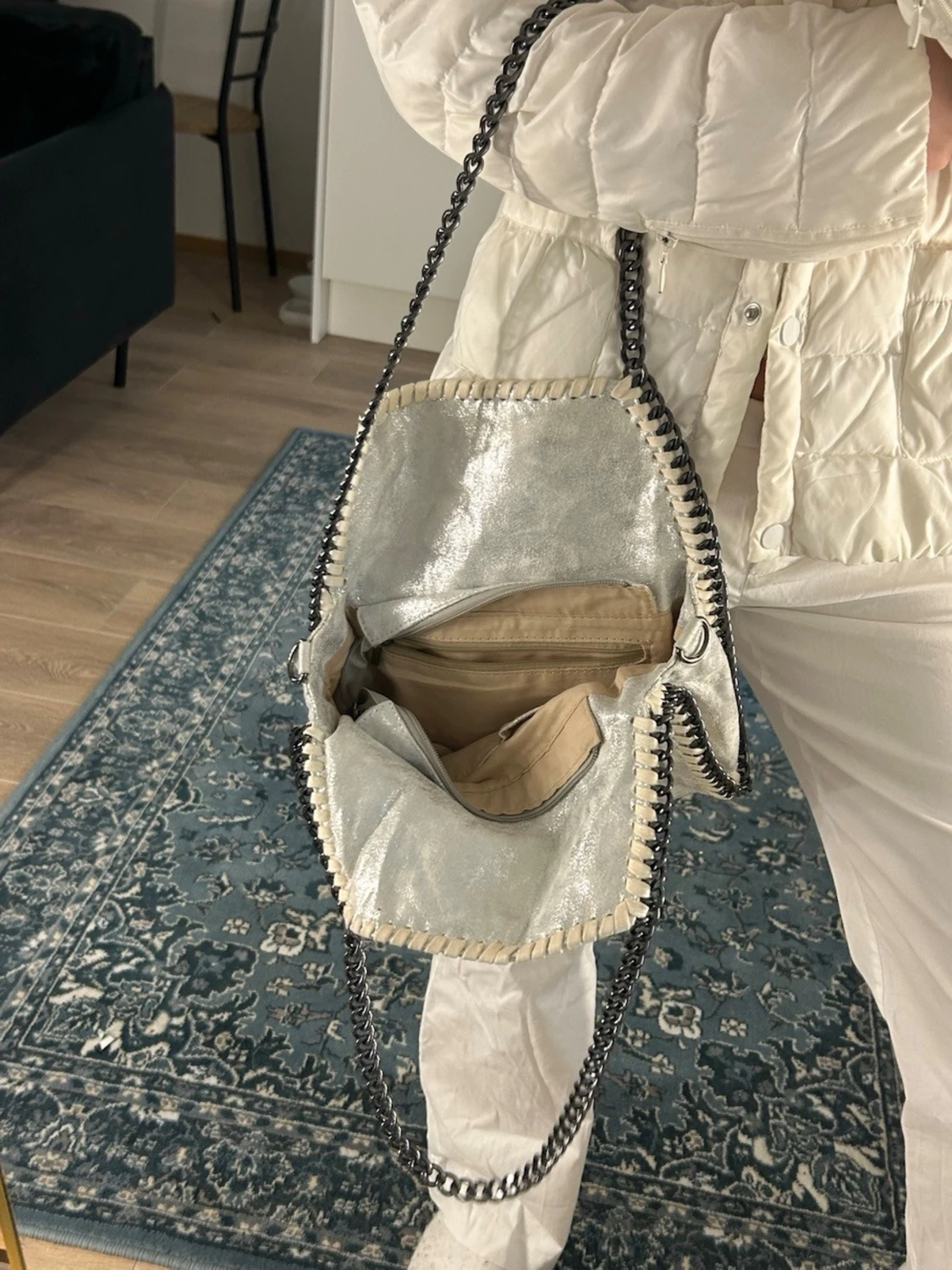 Silver axelväska  - 1