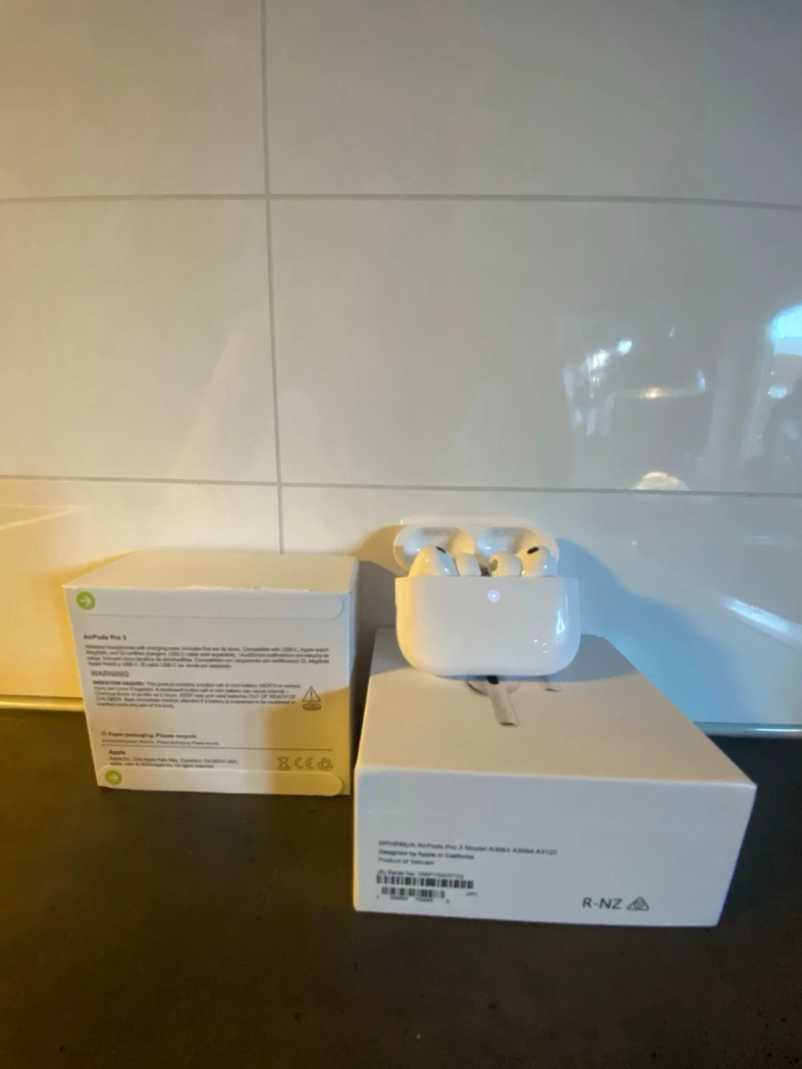 AirPods PRO 3  - 5