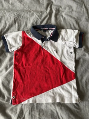 Gant pike - Rensar min garderob, pris kan diskuteras