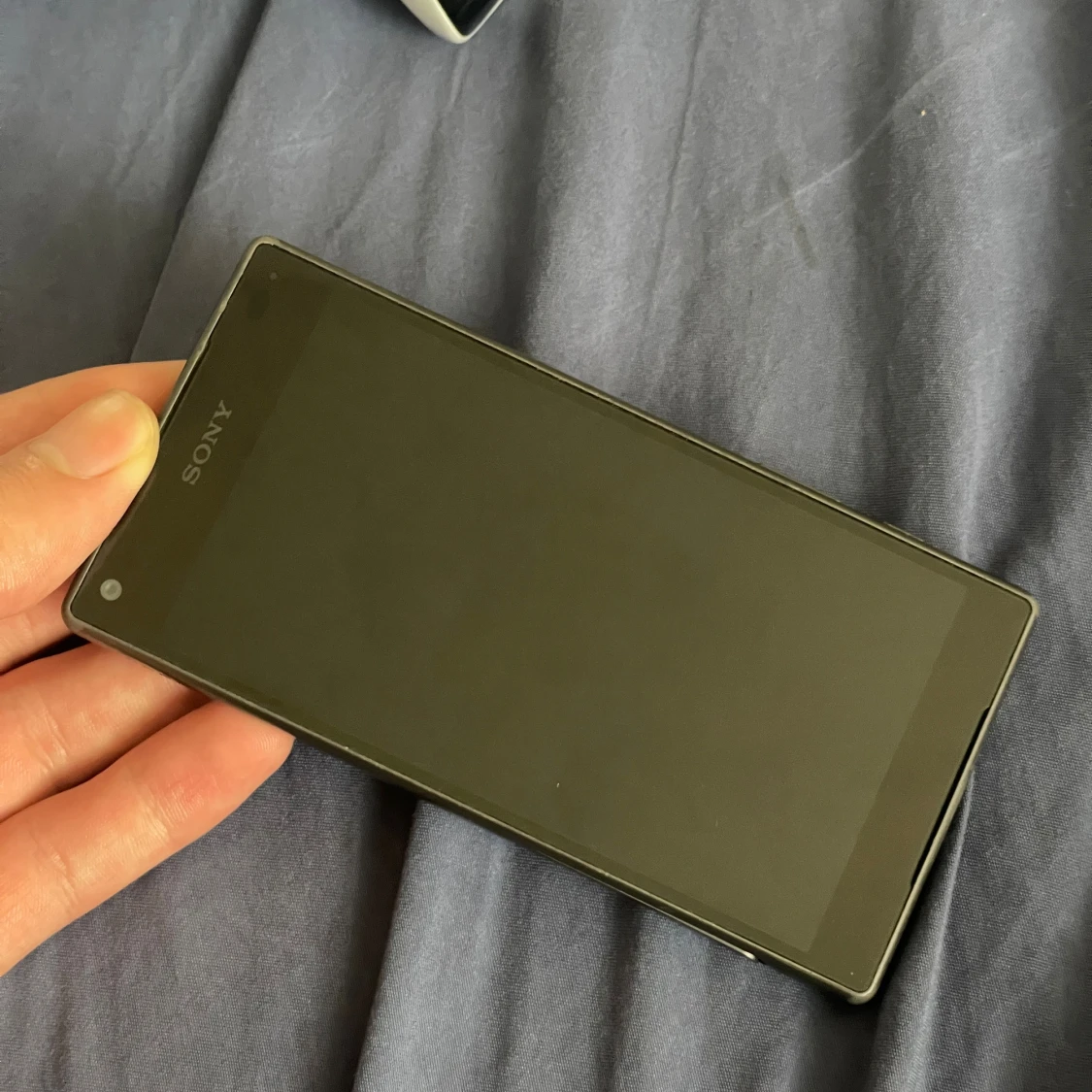 Sony Xperia Z5 - 4