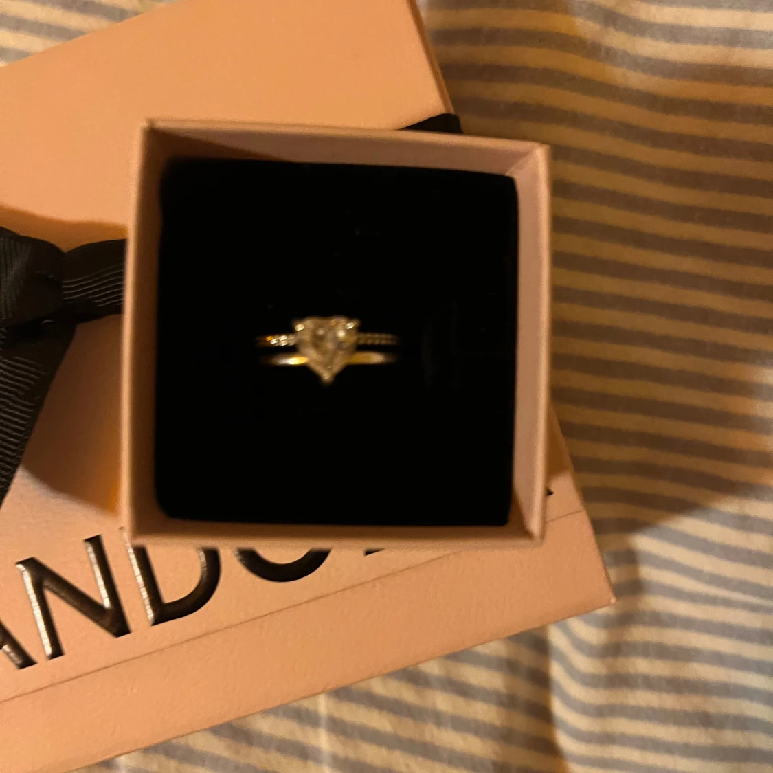 Pandora ring med hjärtformad sten - 1