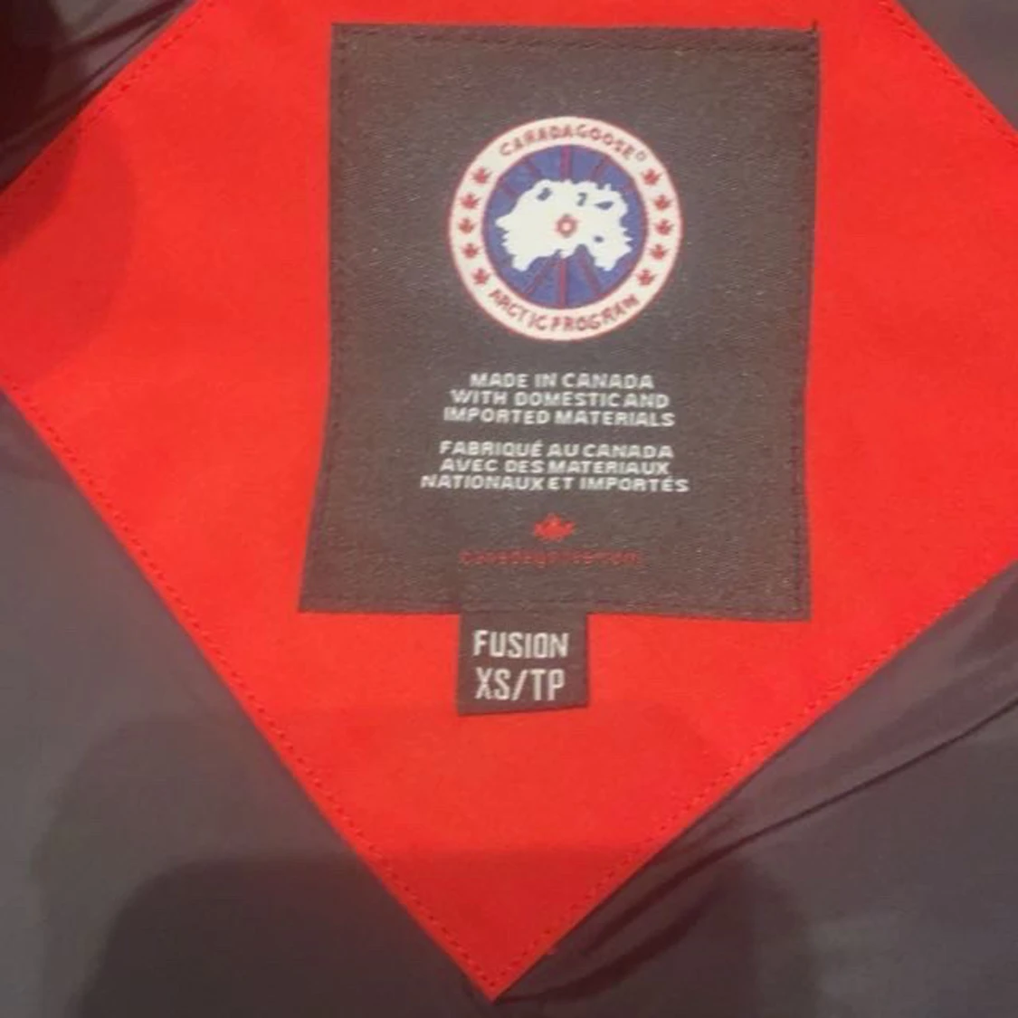 Röd dunväst från Canada Goose XS - 2