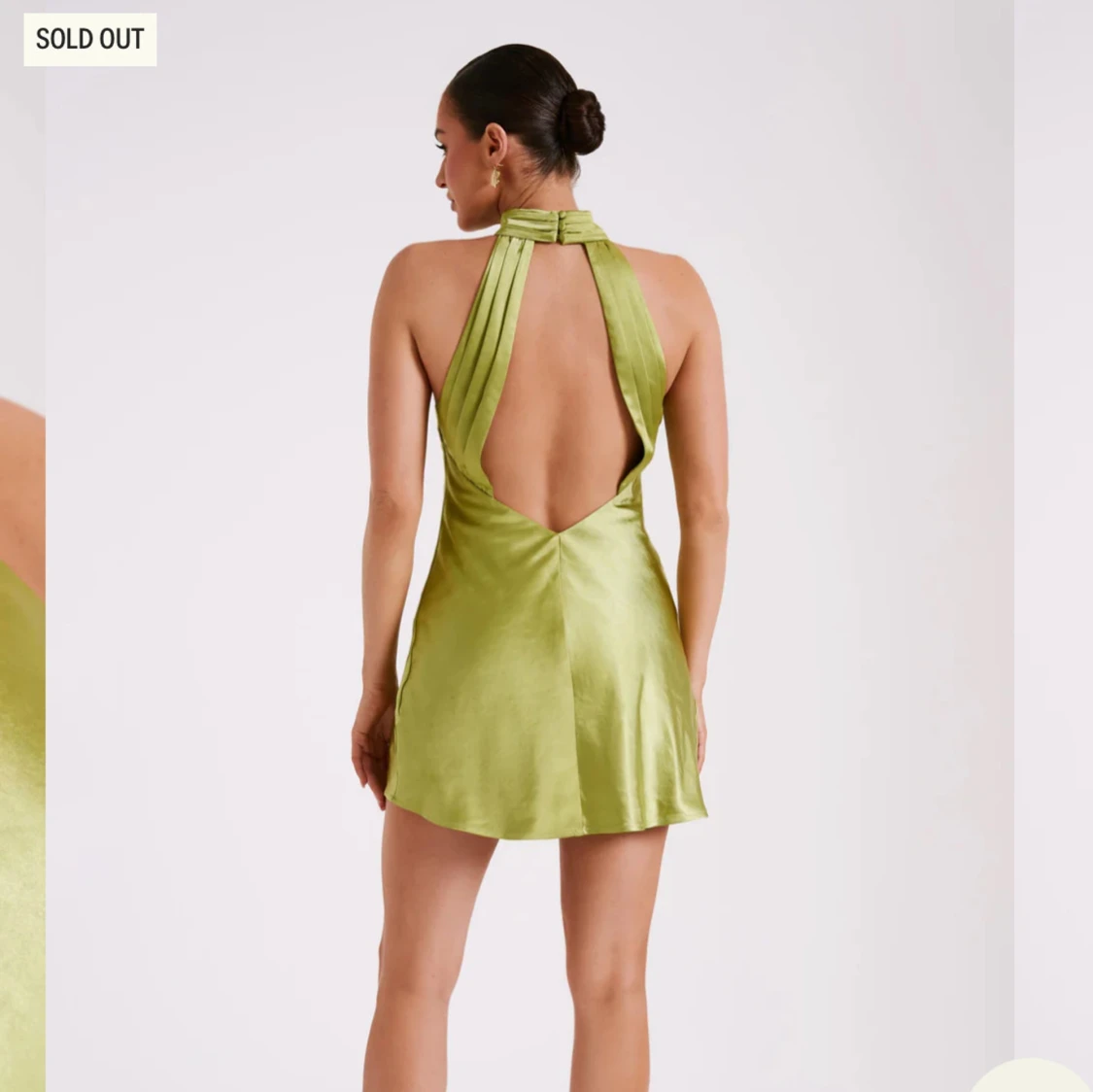 Grön axelbandslös klänning - 2