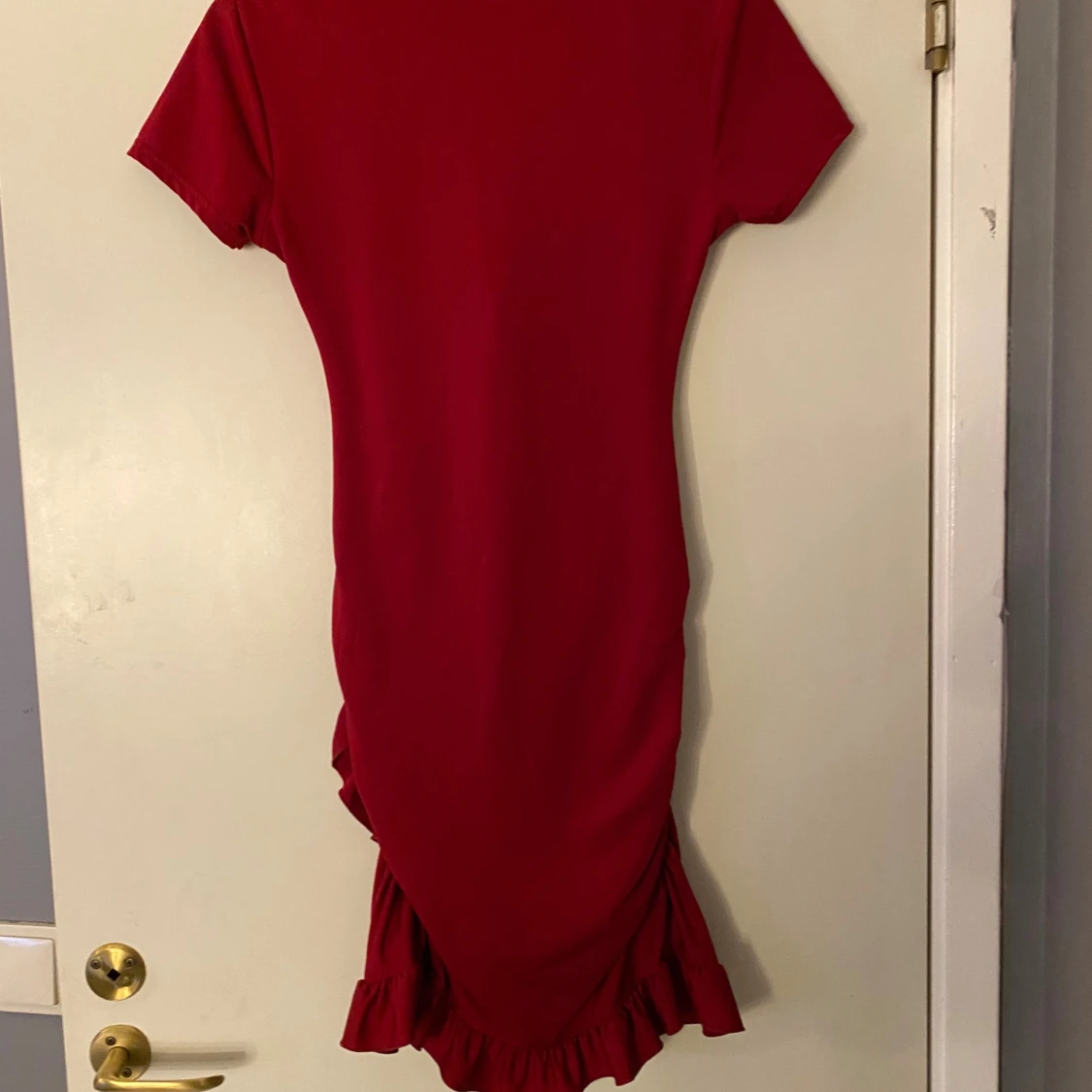 Röd omlottklänning med snörning från Shein - 1