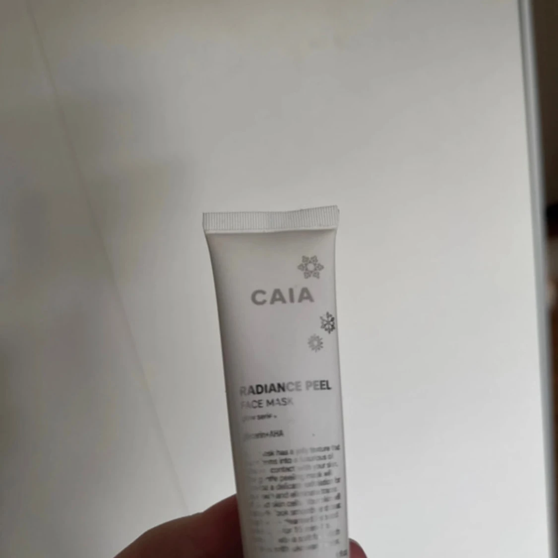 CAIA Radiance Peel Face Mask - 1