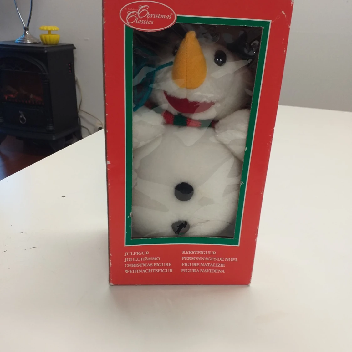 Christmas Figure (Battery Operated)