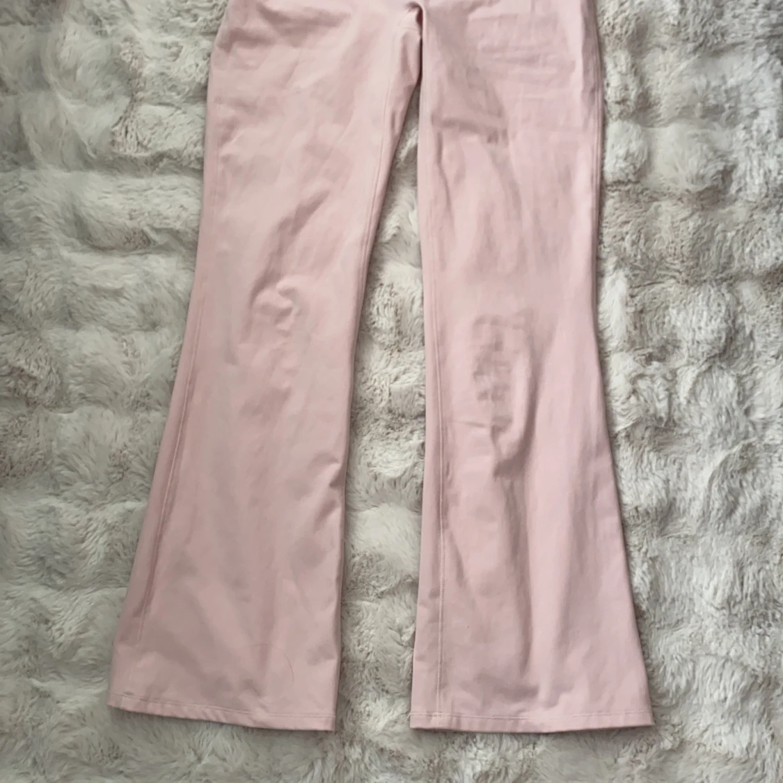 ljusrosa träningsbyxor  - 1