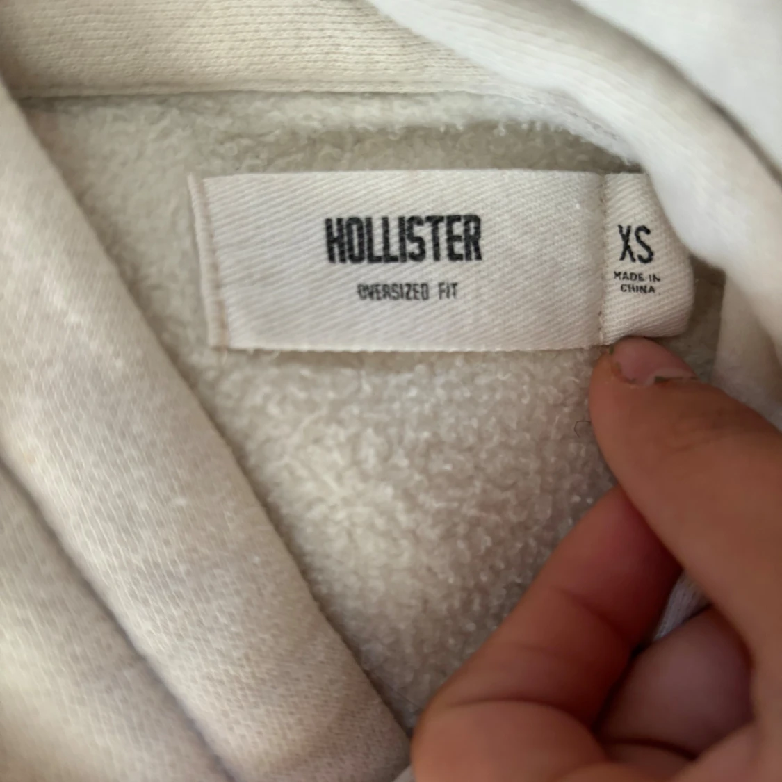 Hollister hoodie - 4