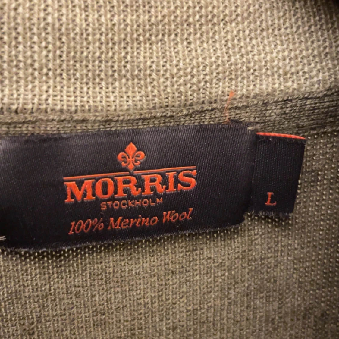 Beige merinoullskofta från Morris - 2