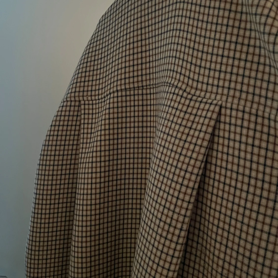 Rutig lång kappa med stora slag - 2