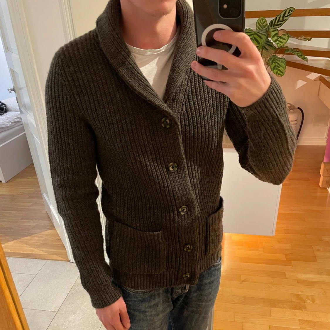 Mörkbrun stickad kofta  - 2
