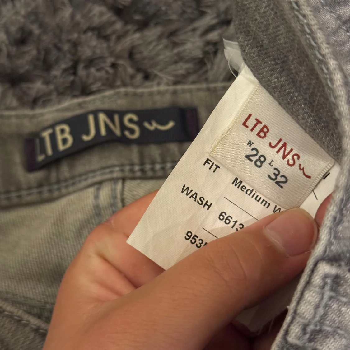 Grå jeans från LTB JNS - 2
