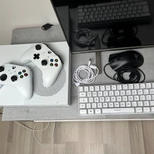 Xbox Series S kontroll - .