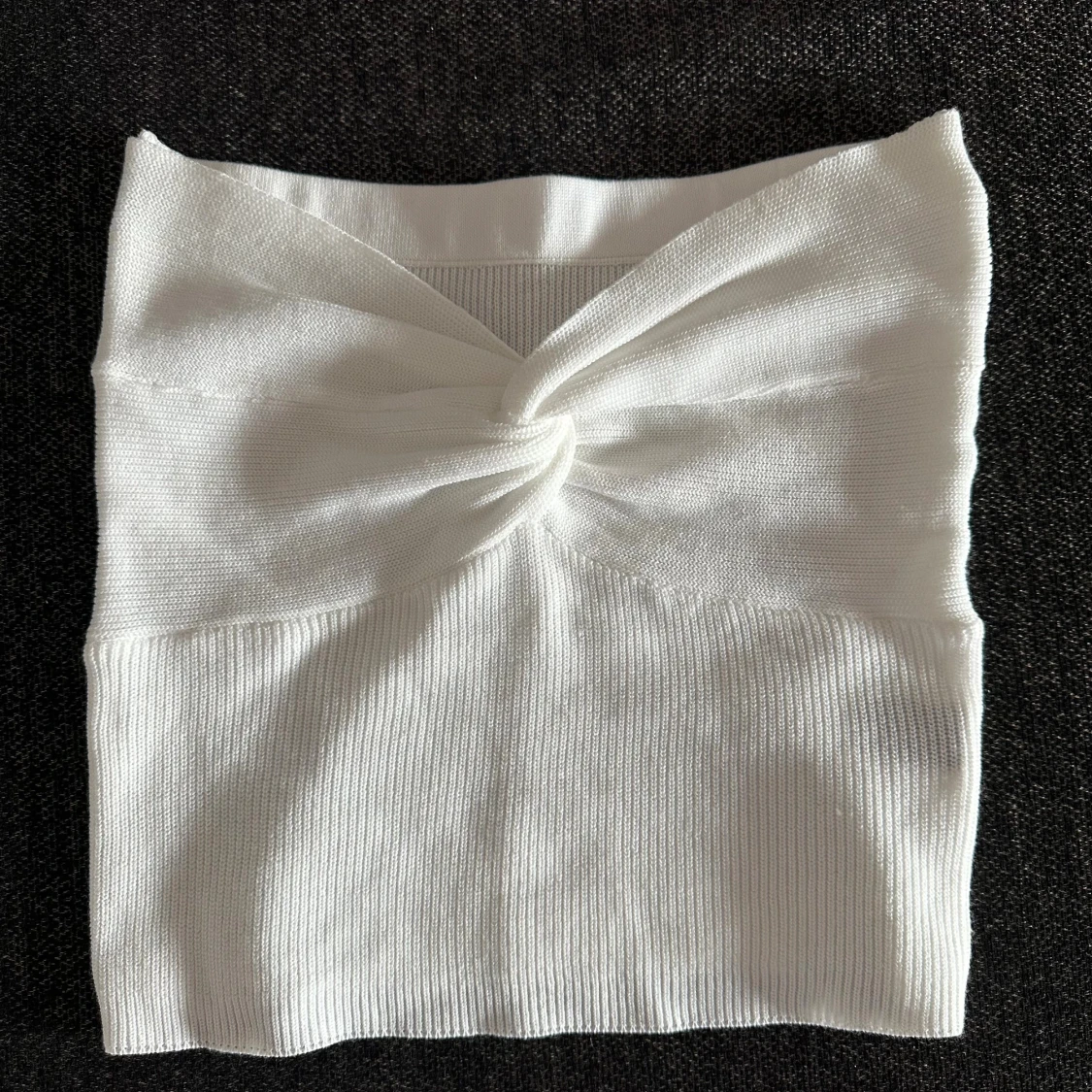 Vit ribbad bandeau tubtopp