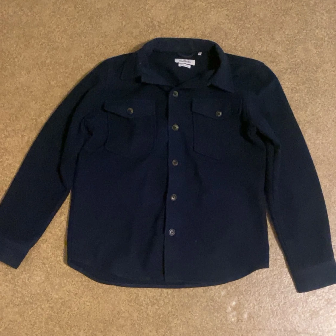 Mörkblå overshirt från Strömberg