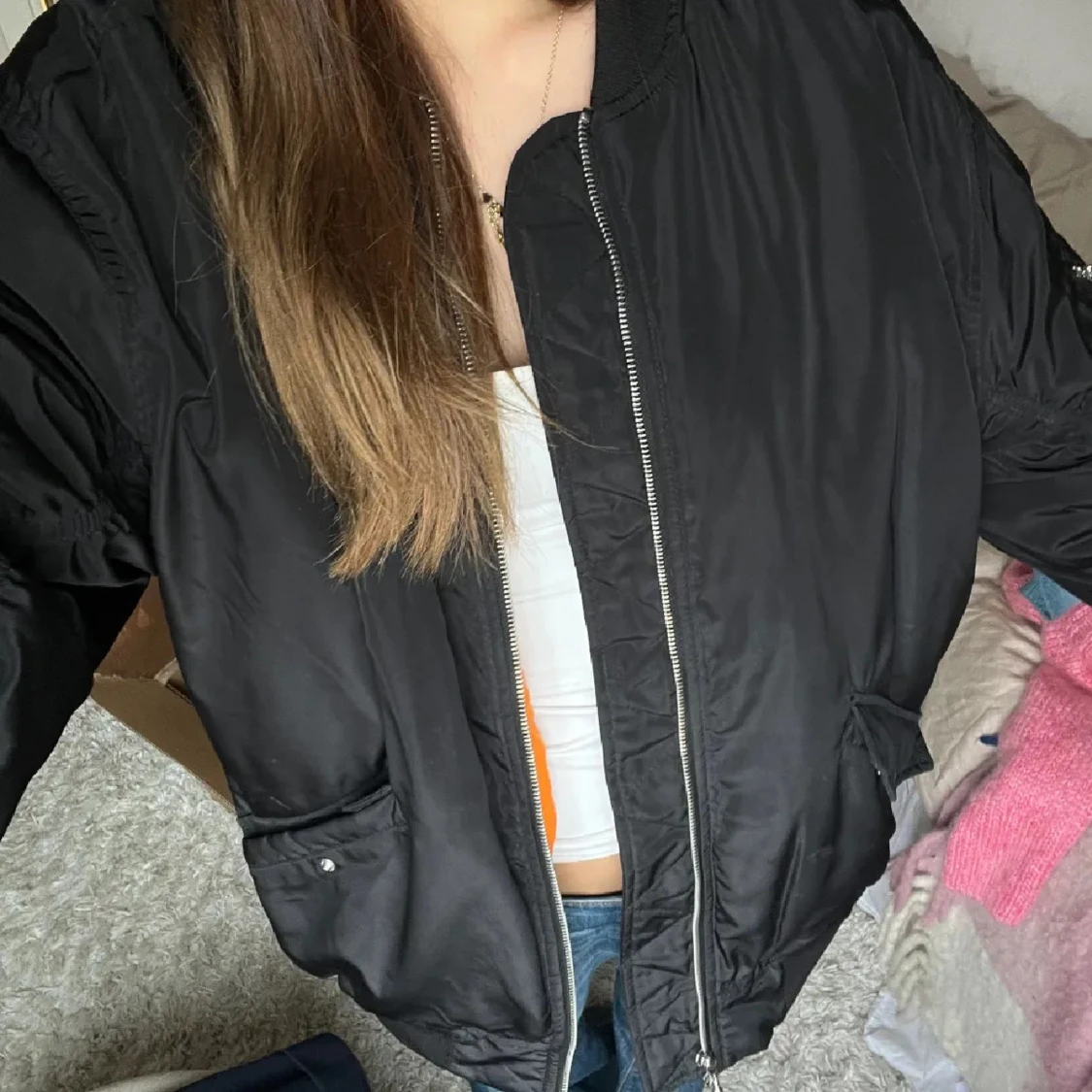 Svart oversized bomberjacka från H&M - 2