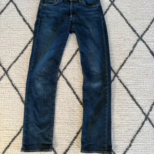 Levis jeans - Säljer dessa 501 Levis jeans i storlek w29 och l32 kom privat för fler frågor och funderingar