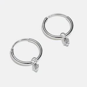 silverörhängen med sten - örhängen i äkta silver från glitter. nypris 150 kr. använd ”köp nu”. 5/10-2025