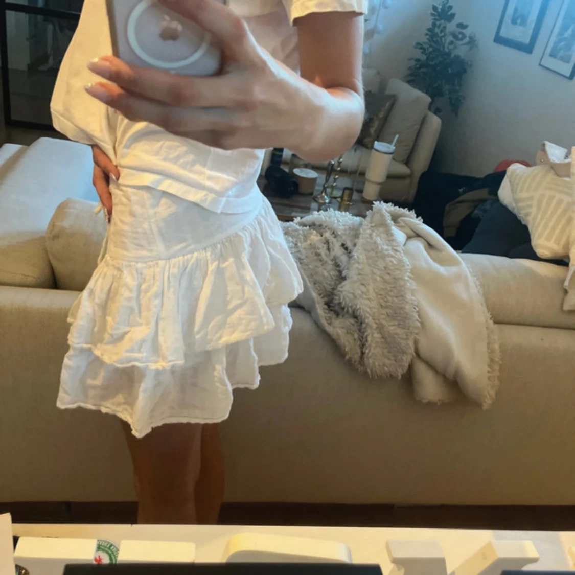 Vit volangkjol från Pull&Bear - 1