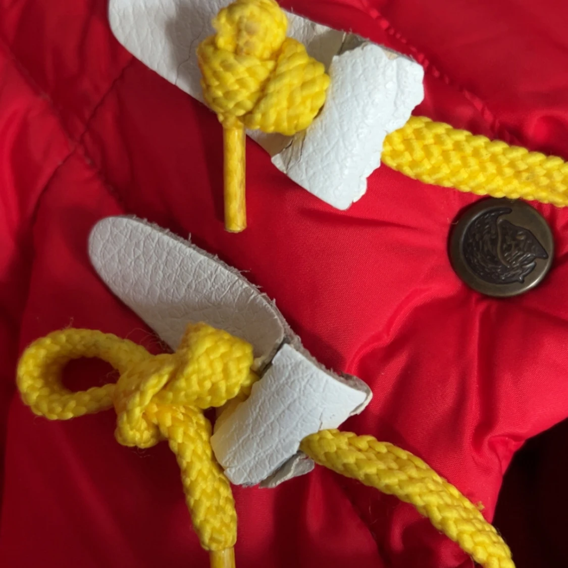 Röd dunjacka från Fjällräven - 3