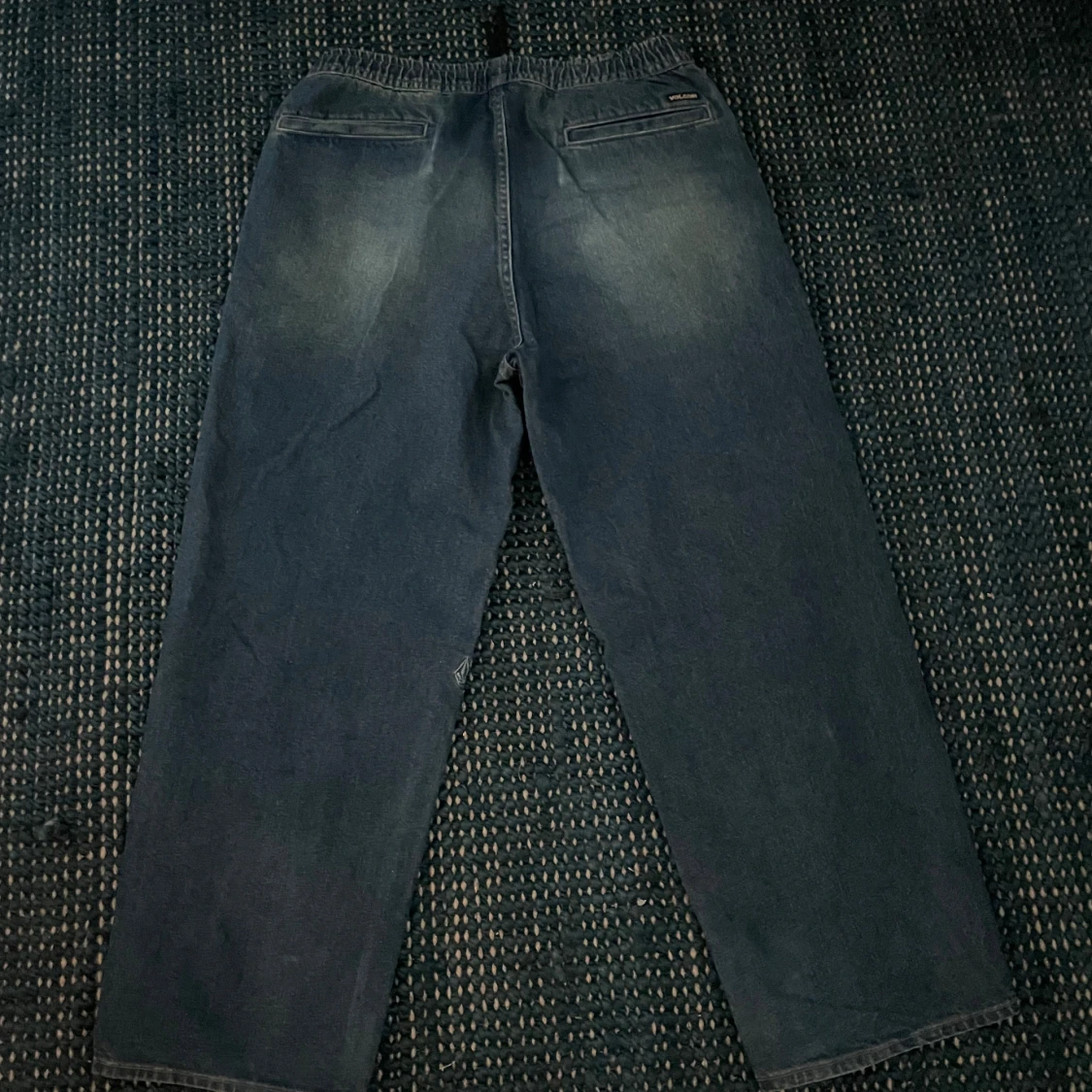 Blå loose jeans från Volcom - 1