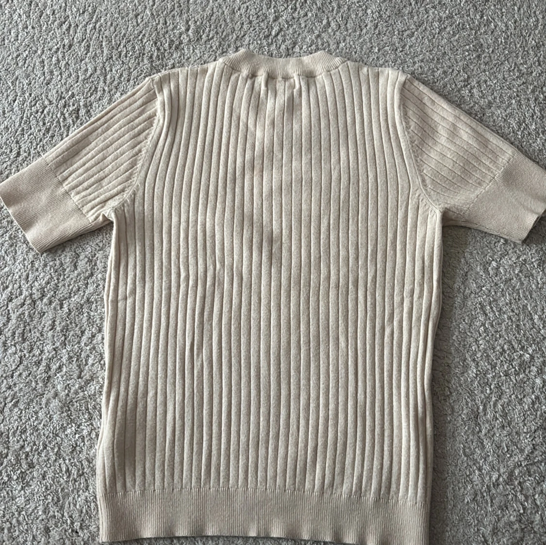Ribbad beige tröja från Object XS - 3