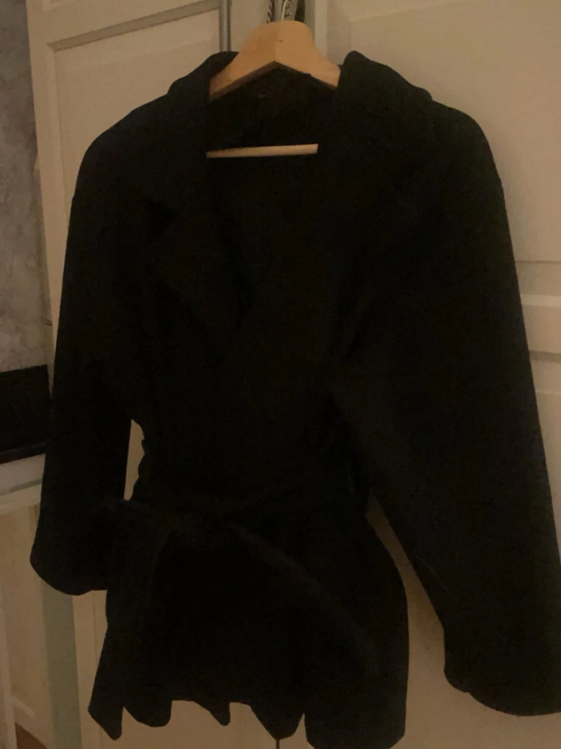 Svart kappa från missäy  - 2